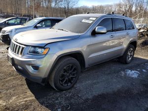Jeep Grand Cherokee LAREDO 3.6L 6 2015