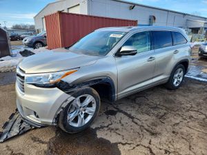 Toyota Highlander LIMITED 3.5L 6 2015