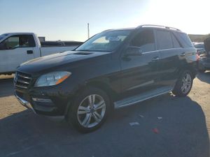 Mercedes-Benz ML 350 3.5L 6 2013