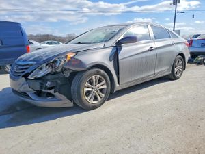 Hyundai Sonata GLS 2.4L 4 2013