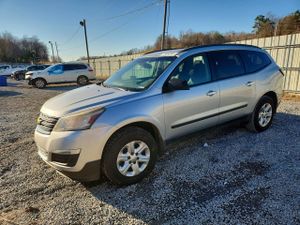 Chevrolet Traverse LS 3.6L 6 2015
