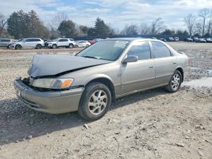 Toyota Camry LE 3.0L 6 2000