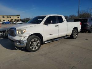 Toyota Tundra DOUBLE CAB SR5 4.6L 8 2013