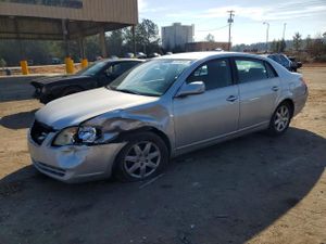 Toyota Avalon XL 3.5L 6 2006