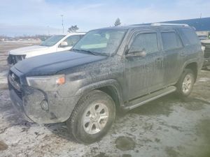 Toyota 4Runner SR5 4.0L 6 2014