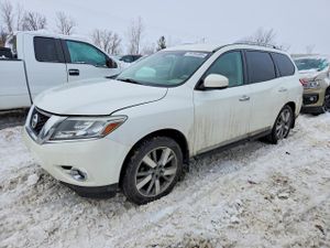 Nissan Pathfinder S 3.5L 6 2013