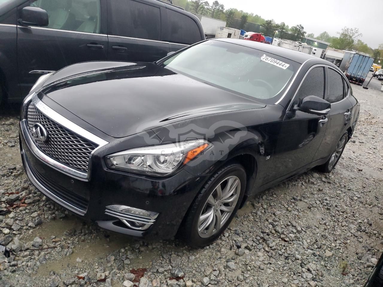 Infiniti Q70 3.7 3.7L 6 2015