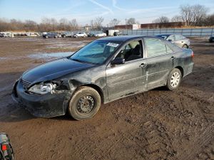 Toyota Camry LE 2.4L 4 2005