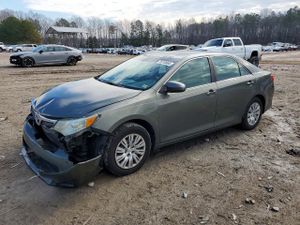 Toyota Camry BASE 2.5L 4 2012