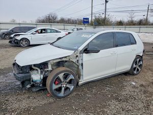 Volkswagen Golf 2 L 4 2015