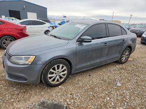 Volkswagen Jetta SE 2.5L 5 2013