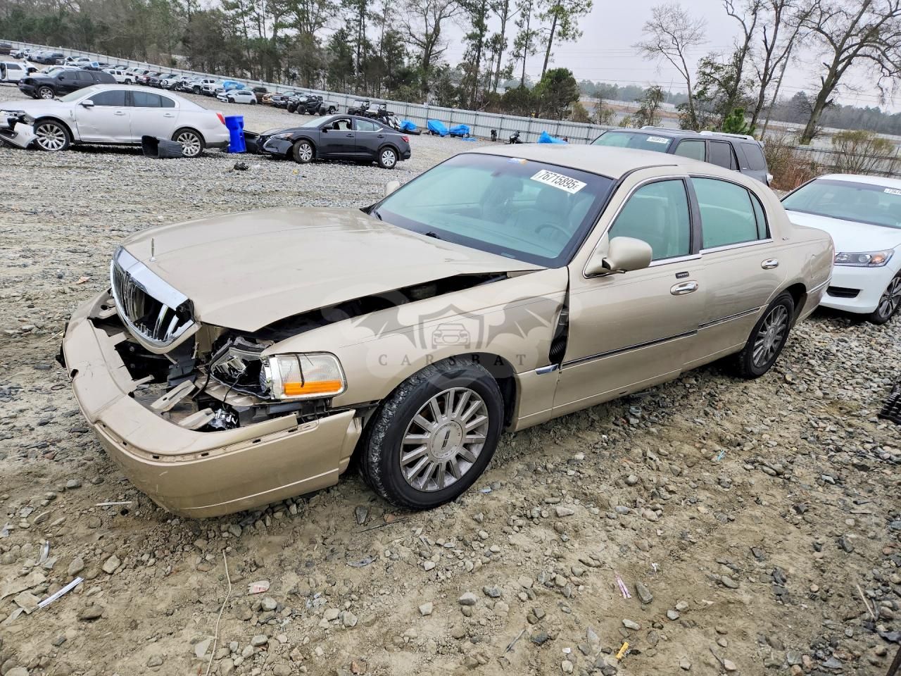 Lincoln Town Car EXECUTIVE 4.6L 8 2004