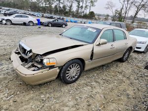 Lincoln Town Car EXECUTIVE 4.6L 8 2004