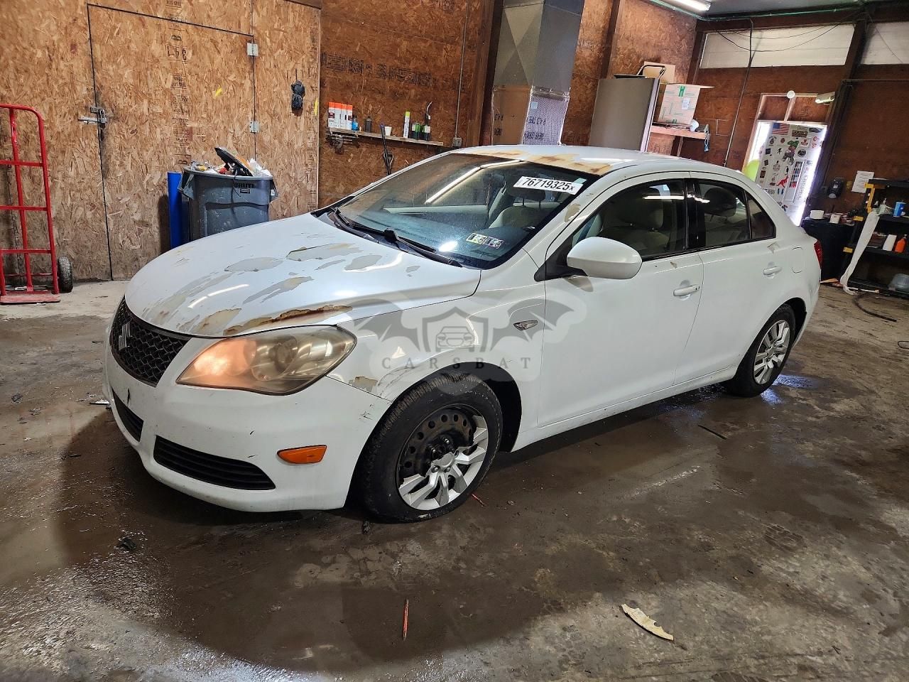 Suzuki Kizashi 2.4L 4 2010