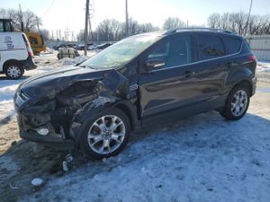 Ford Escape TITANIUM 2.0L 4 2014