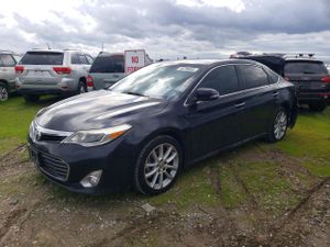 Toyota Avalon BASE 3.5L 6 2013