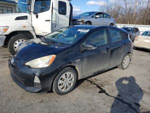 Toyota Prius 1.5L 4 2013