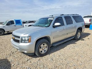 Chevrolet Suburban K1500 LT 5.3L 8 2012
