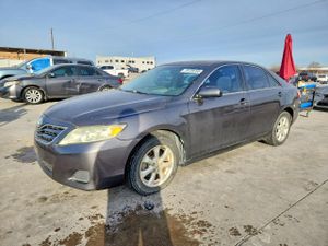 Toyota Camry BASE 2.5L 4 2011