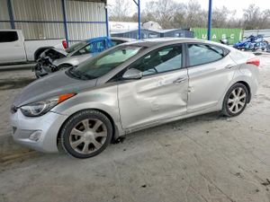Hyundai Elantra GLS 1.8L 4 2013