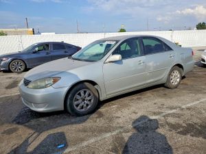 Toyota Camry LE 2.4L 4 2005