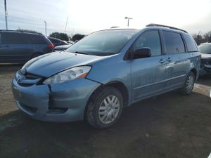 Toyota Sienna CE 3.5L 6 2009