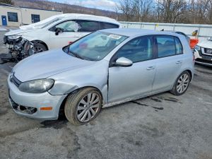 Volkswagen Golf 2.0L 4 2012