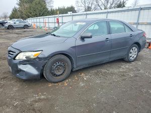 Toyota Camry BASE 2.5L 4 2010