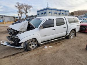 Toyota Tacoma DOUBLE CAB 4.0L 6 2015