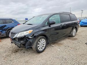 Toyota Sienna XLE 3.5L 6 2014