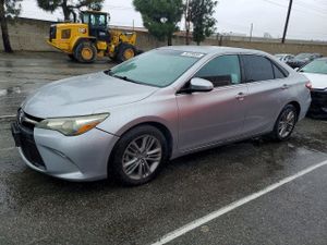 Toyota Camry LE 2.5L 4 2015