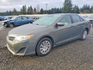 Toyota Camry L 2.5L 4 2014
