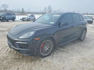 Porsche Cayenne GTS 4.8L 8 2014