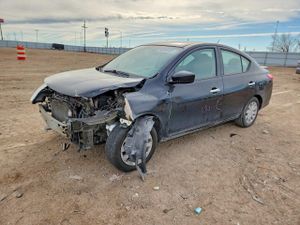 Nissan Versa S 1.6L 4 2016