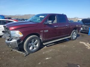 RAM 1500 SLT 5.7L 8 2017