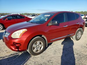 Nissan Rogue S 2.5L 4 2013