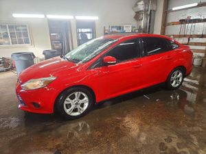 Ford Focus SE 2.0L 4 2014