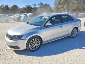 Volkswagen Jetta SEL 2.5L 5 2011