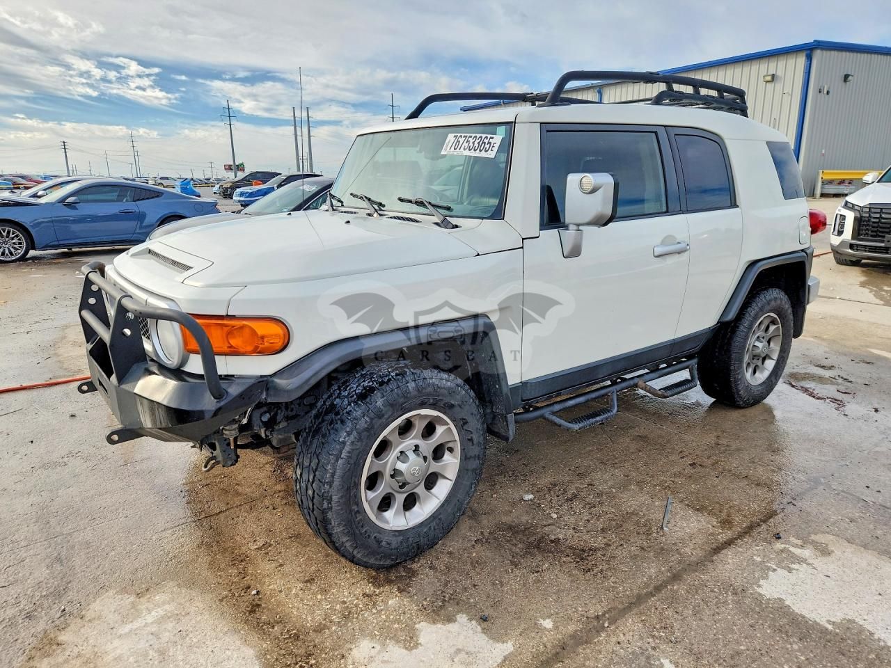 Toyota FJ Cruiser 4.0L 6 2012