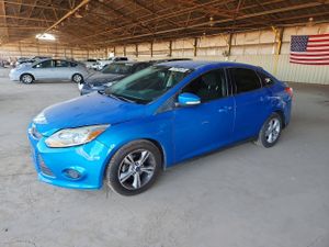 Ford Focus SE 2.0L 4 2014