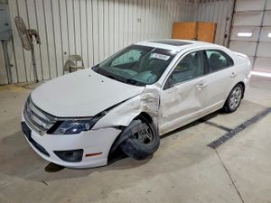 Ford Fusion SE 2.5L 4 2010