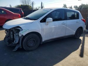 Nissan Versa S 1.8L 4 2012