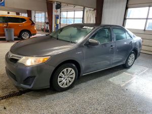 Toyota Camry HYBRID 2.5L 4 2012