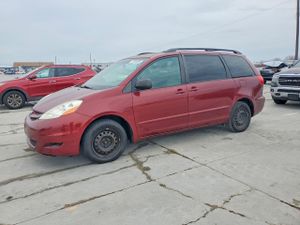 Toyota Sienna CE 3.5L 6 2009
