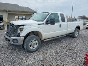 Ford F-250 SUPER DUTY 6.2L 8 2011