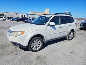 Subaru Forester LIMITED 2.5L 4 2013