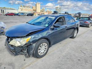Toyota Camry L 2.5L 4 2013