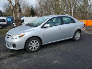 Toyota Corolla BASE 1.8L 4 2011