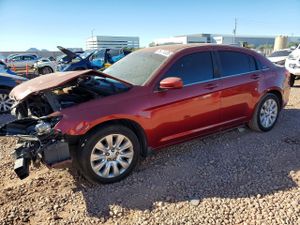 Chrysler 200 LX 2.4L 4 2014