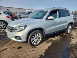 Volkswagen Tiguan S 2.0L 4 2013